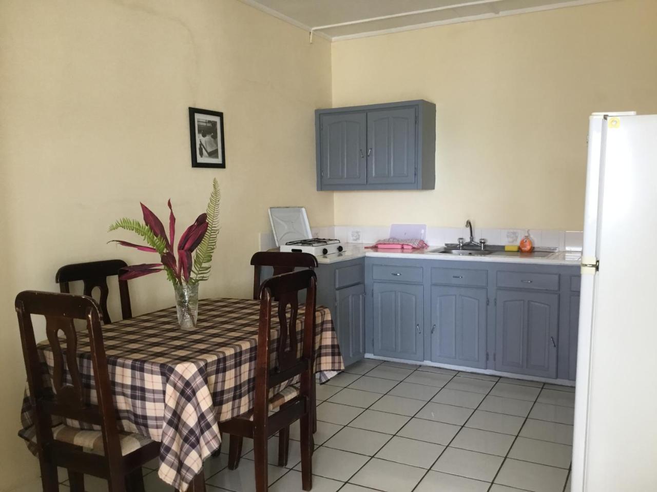 Harbour Vista Inn Castries Ngoại thất bức ảnh